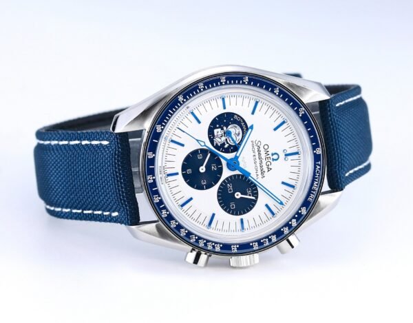 IMG_6558 Omega Speedmaster Snoopy Award