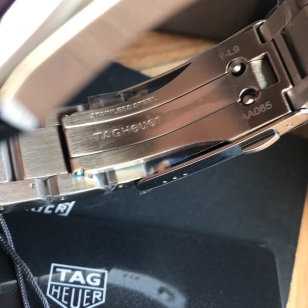 IMG_7206 TAG HEUER AQUARACER GMT Calibre 7