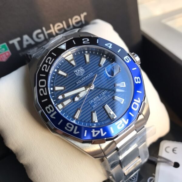 IMG_7210 TAG HEUER AQUARACER GMT Calibre 7