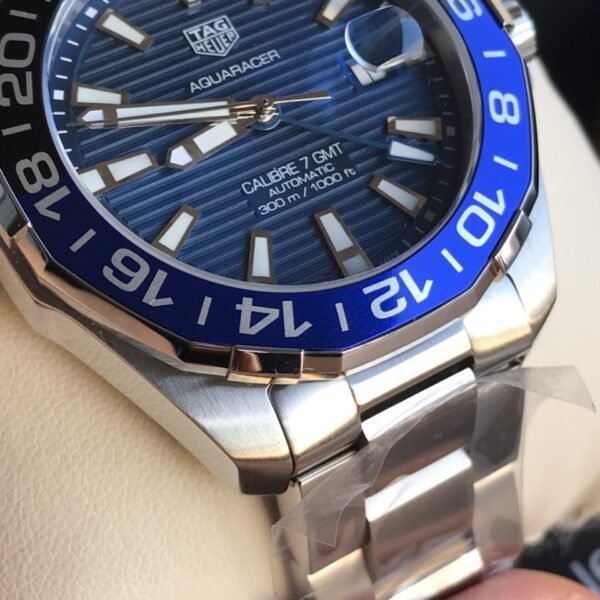 IMG_7212 TAG HEUER AQUARACER GMT Calibre 7
